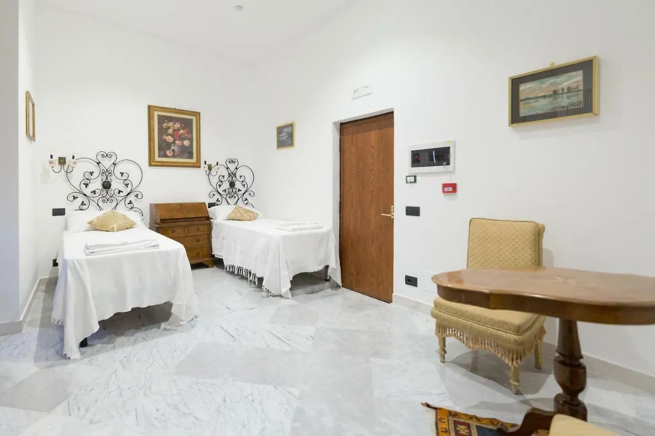 ナポリ Palazzo Doria D'Angri Bed & Breakfast イタリア